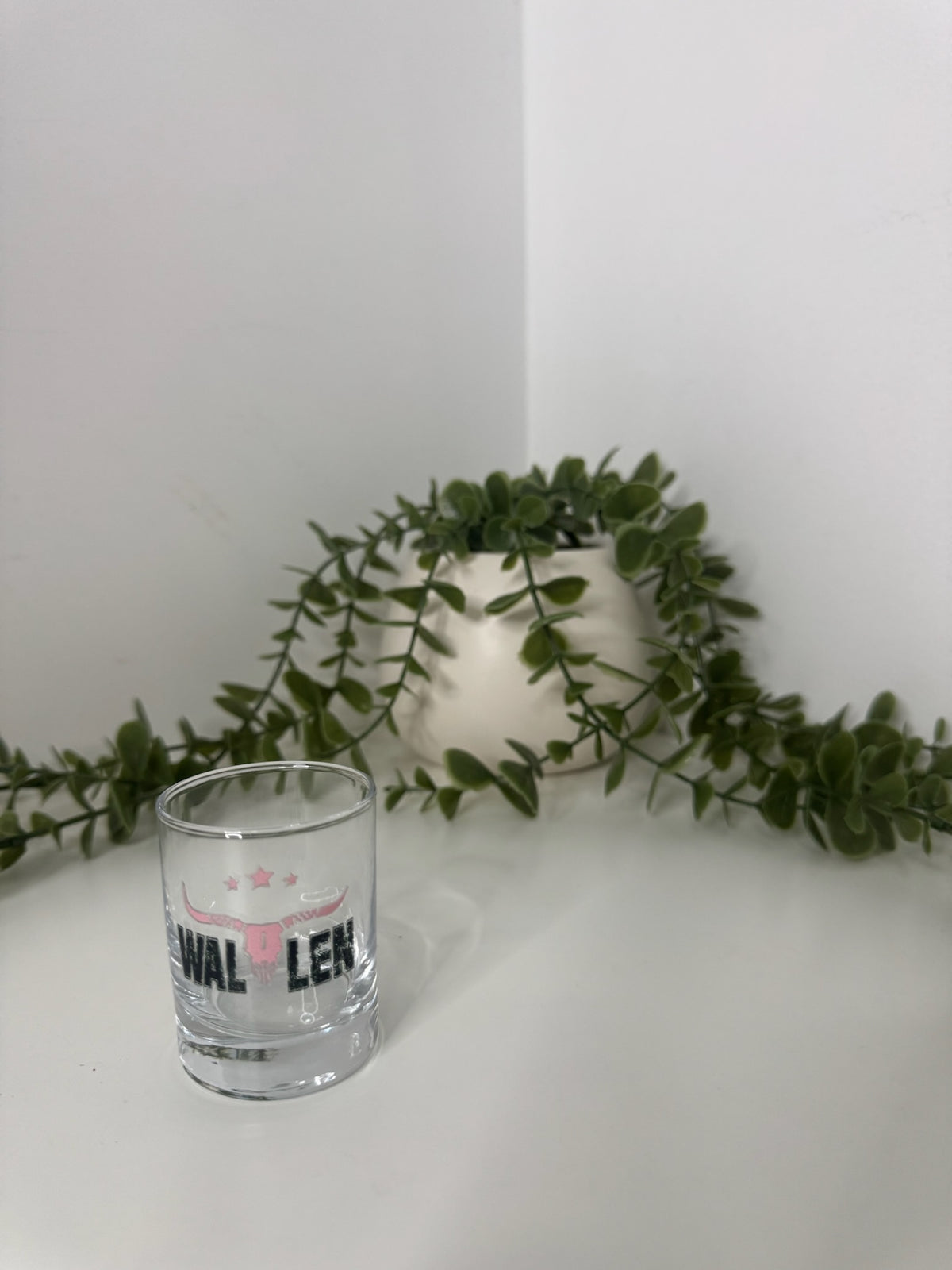 Wallen shot glass