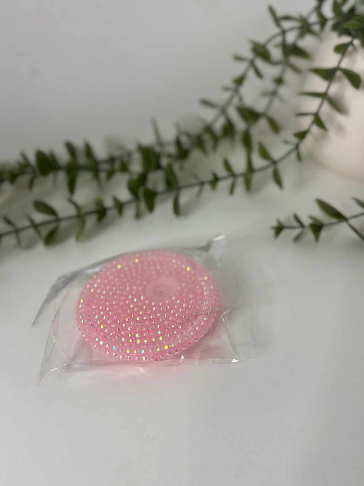 Pink bling lid