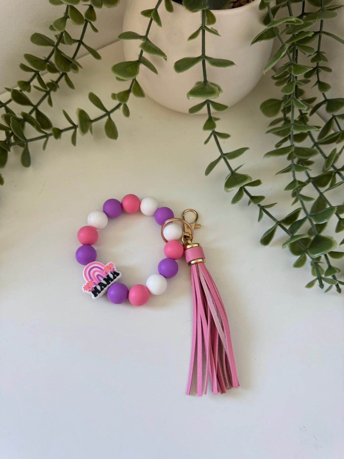 Mama silicone beaded wristlet