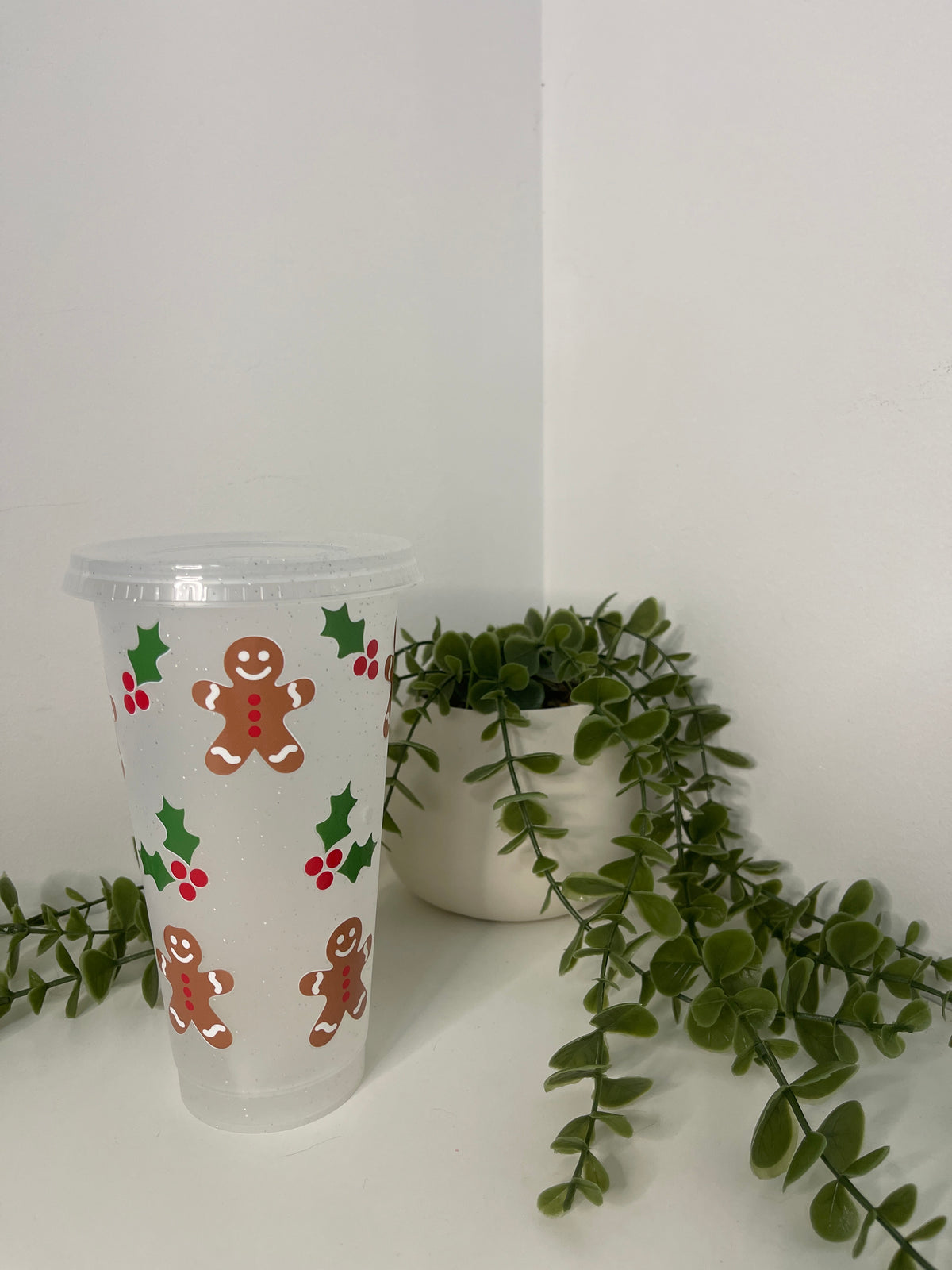 Ginger bread man cold cup 24 oz
