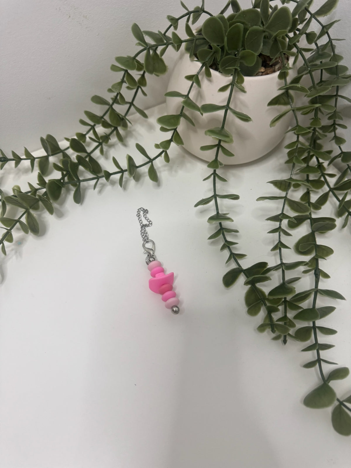 Pink cowboy hat beaded cup charm