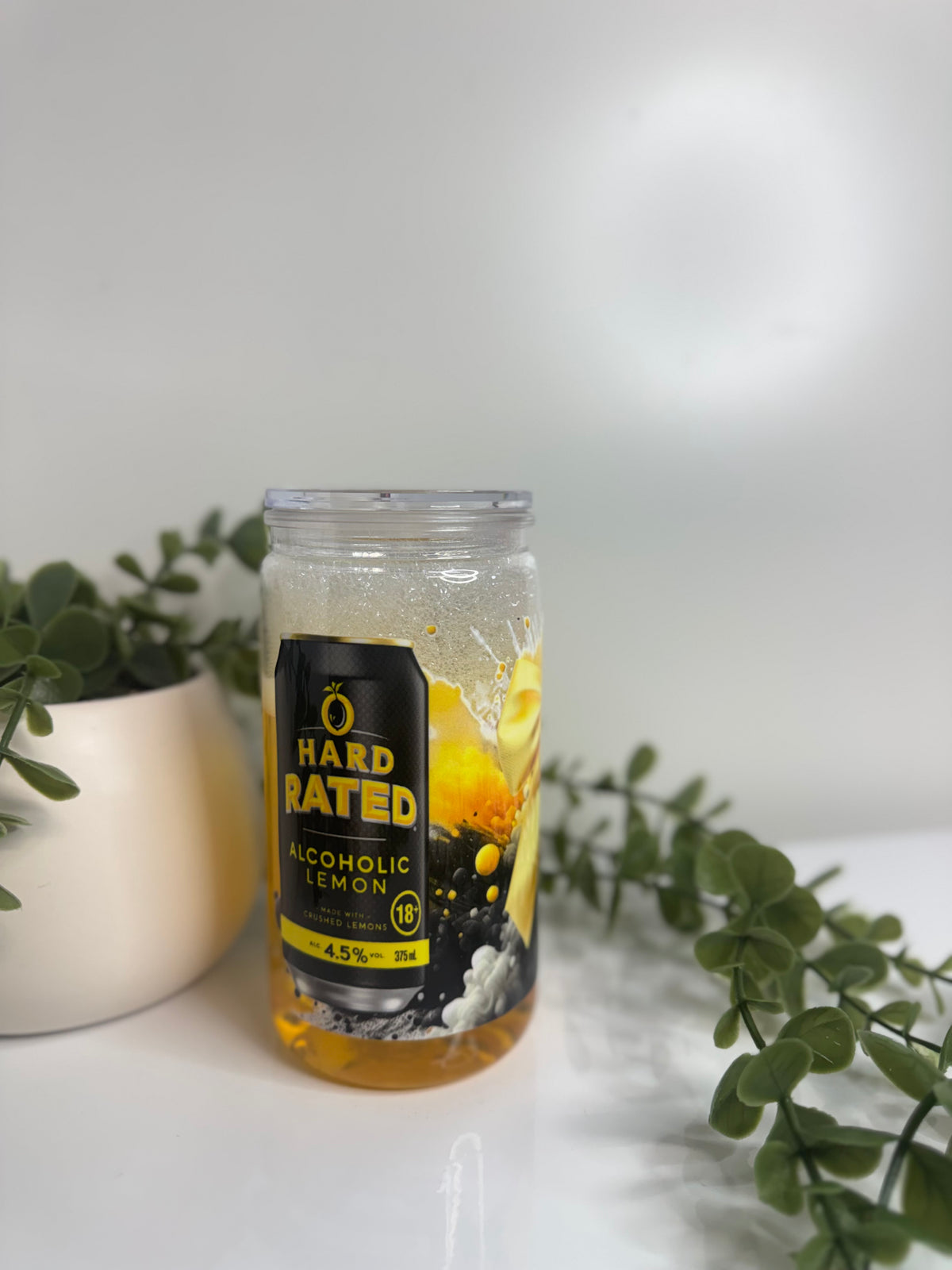 Hard solo Acrylic snowglobe