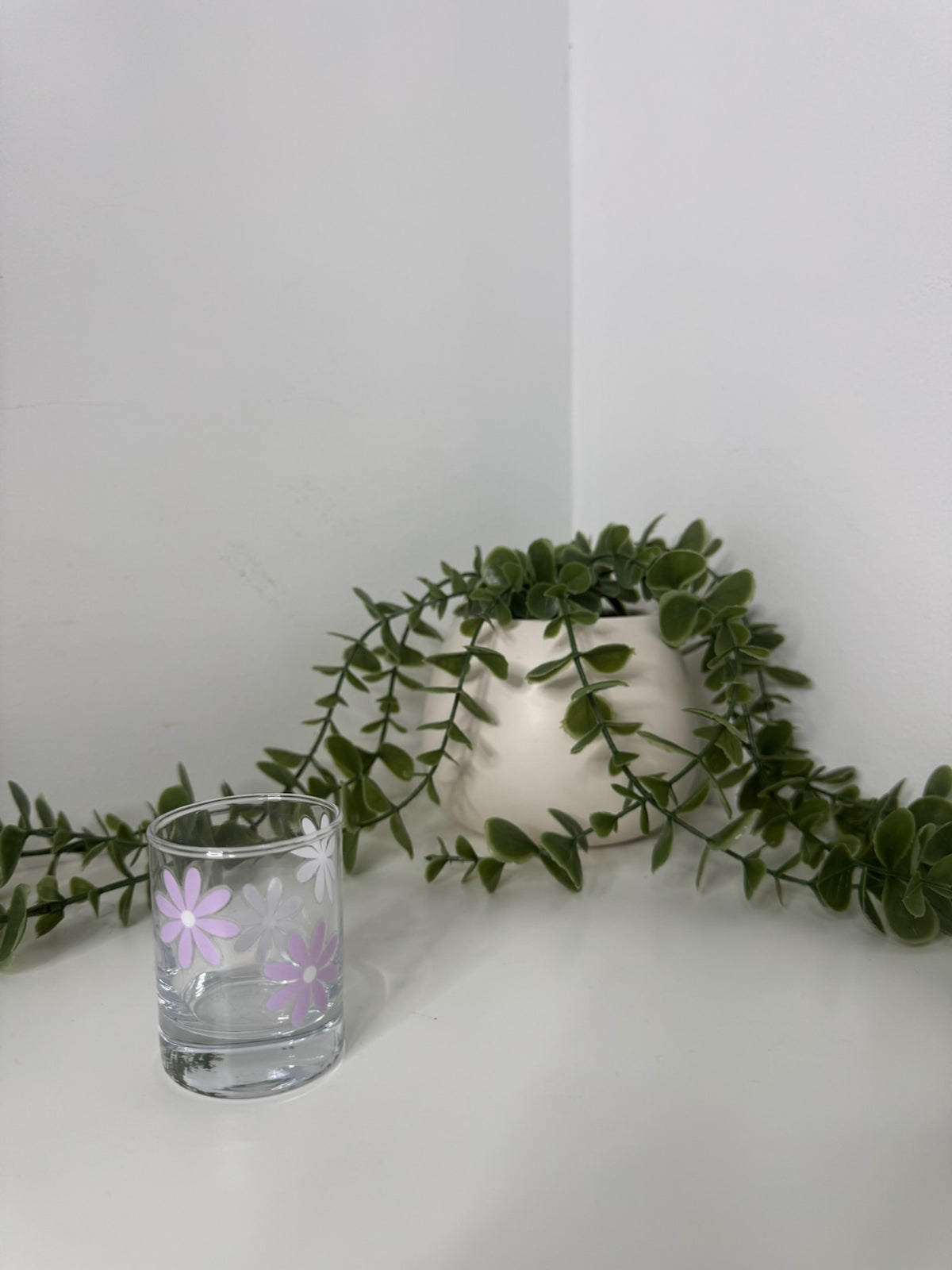 Purple flowers shot glass