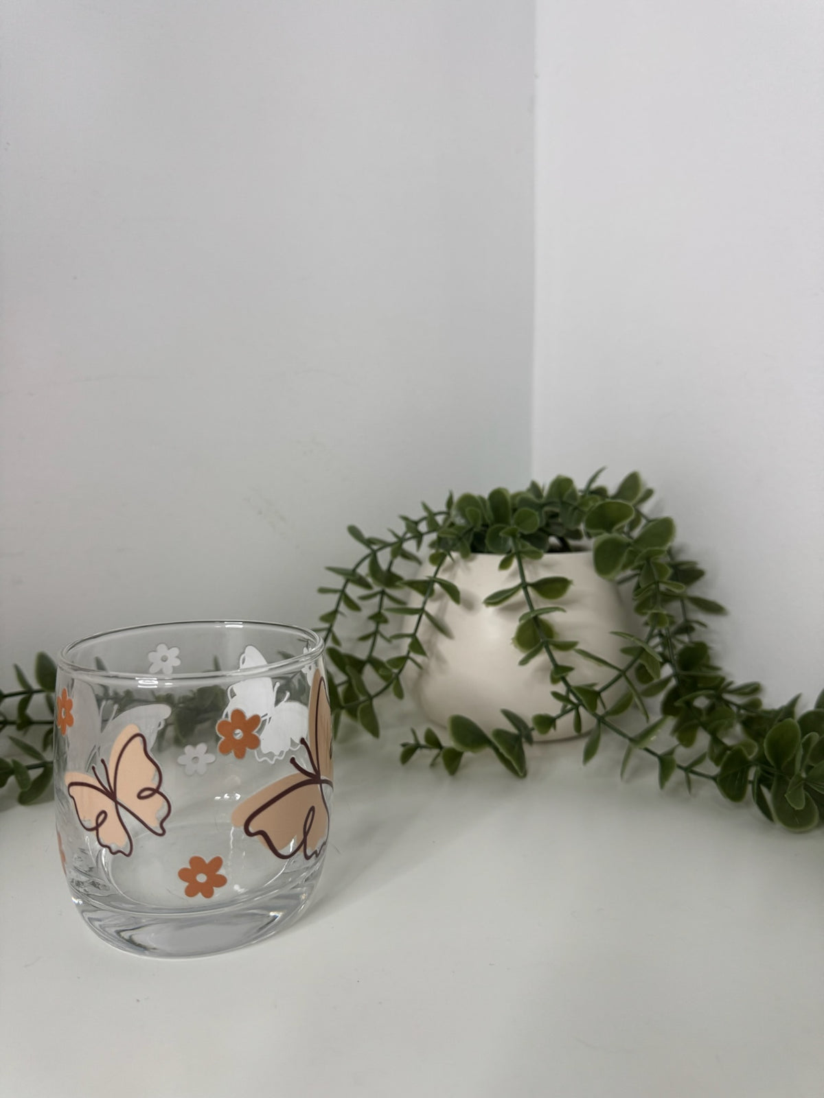 Butterflies whiskey glass