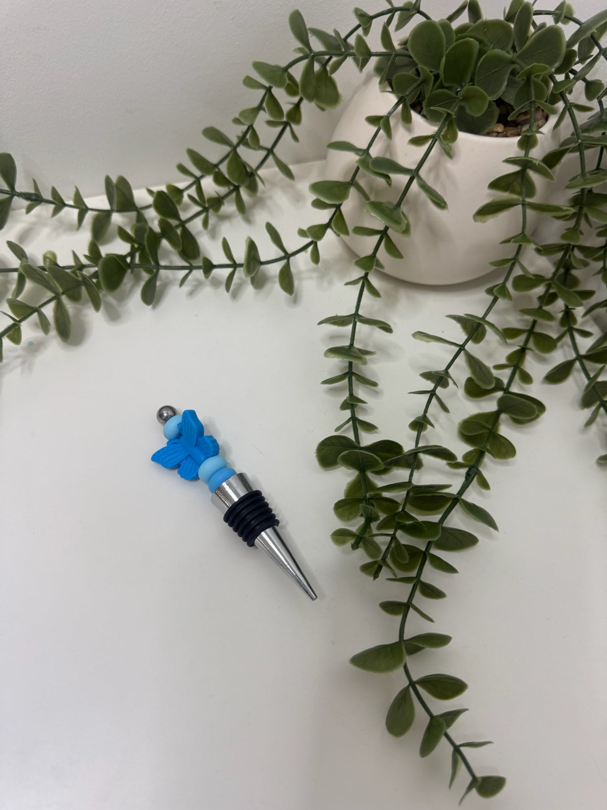 Butterfly wine stopper