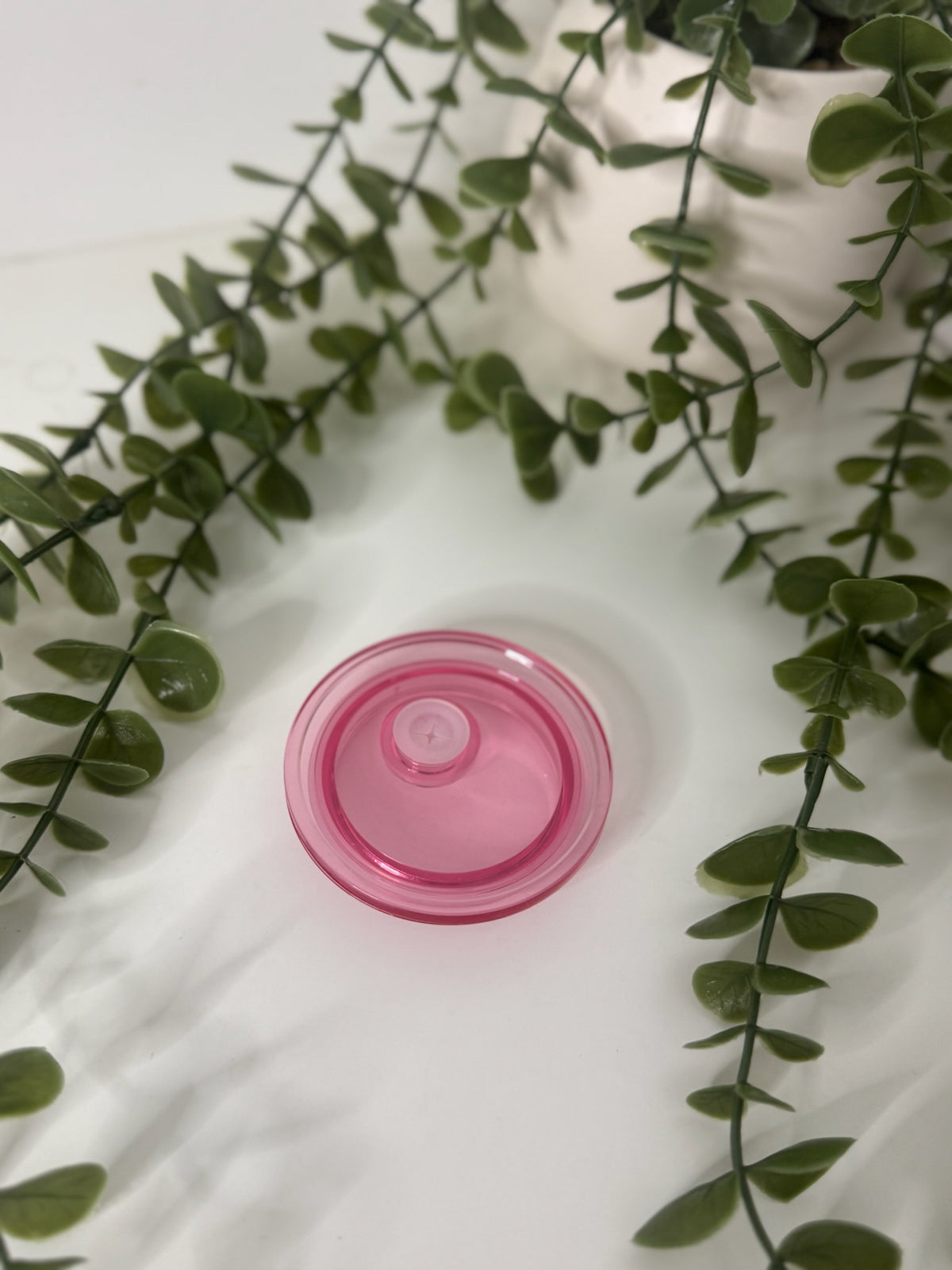 Pink replacement lid
