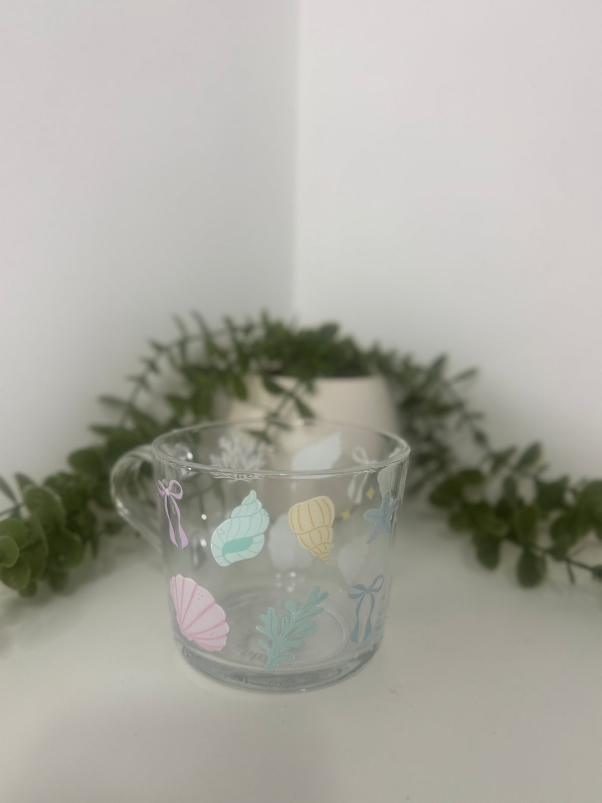 Seashells clear glass mug