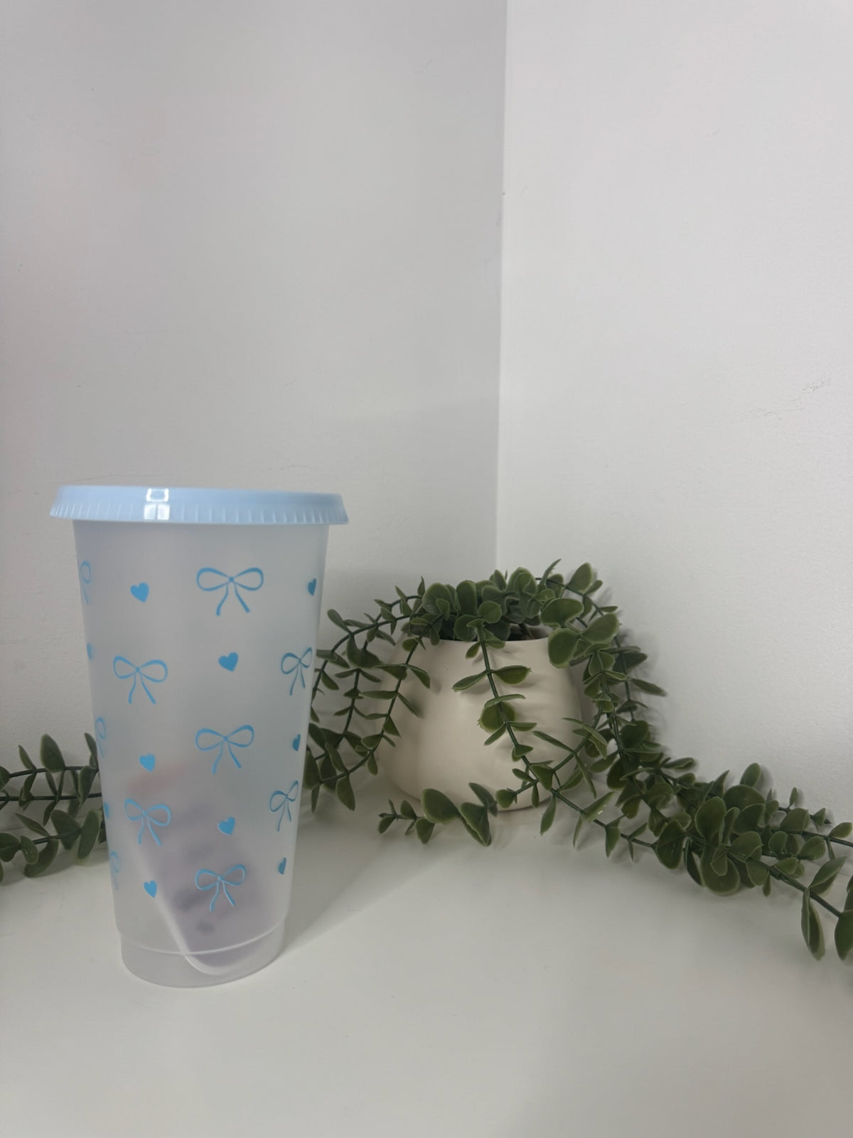 Blue bows cold cup 24oz