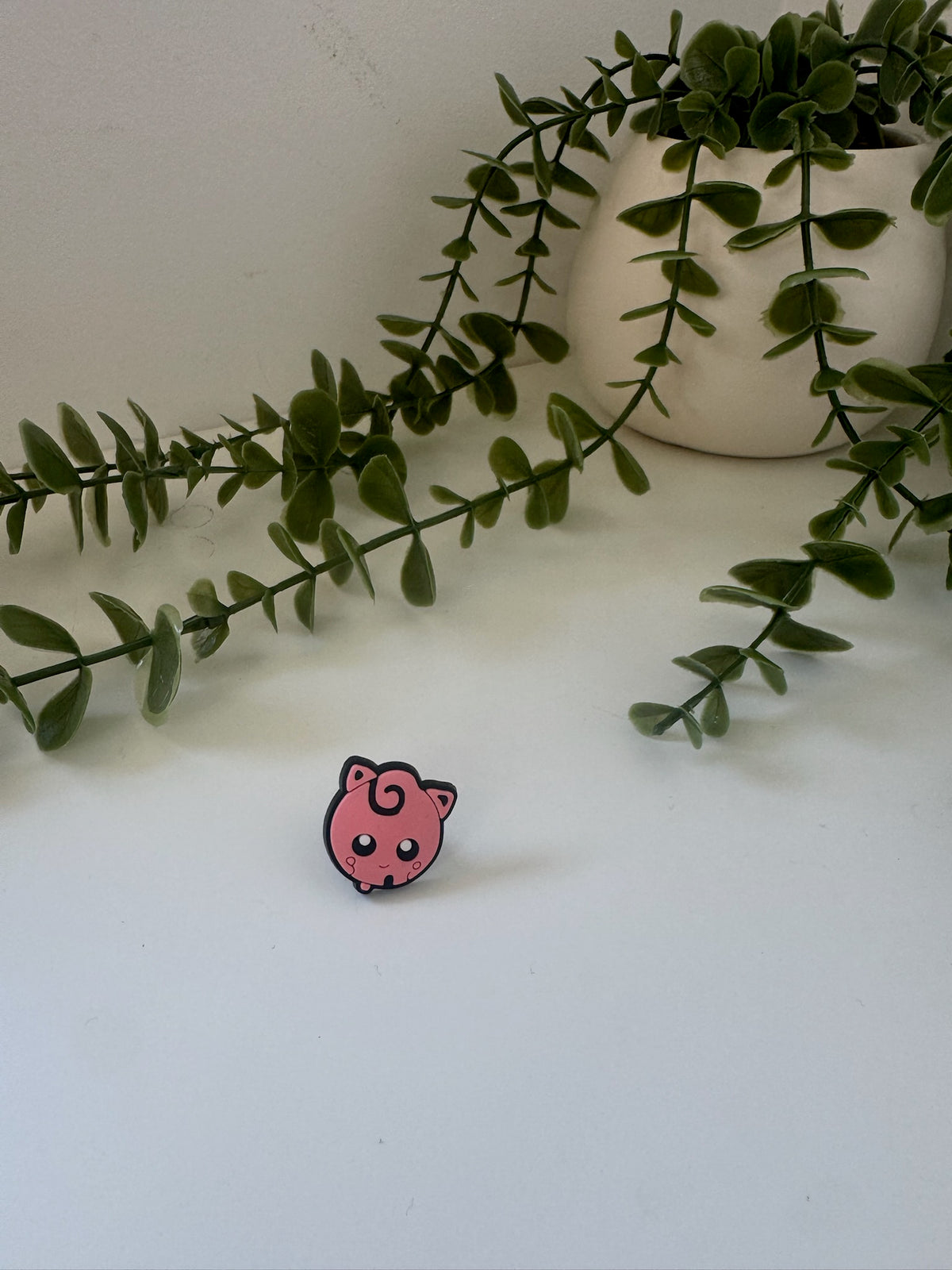 Pink silicone straw topper