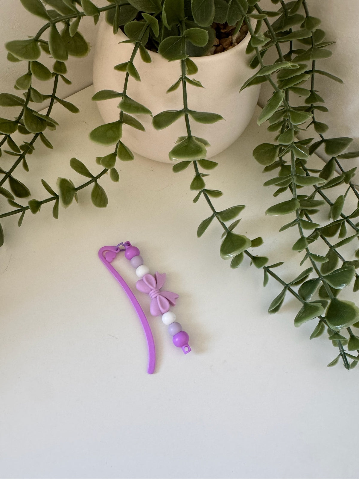 Purple bow silicone beaded bookmark