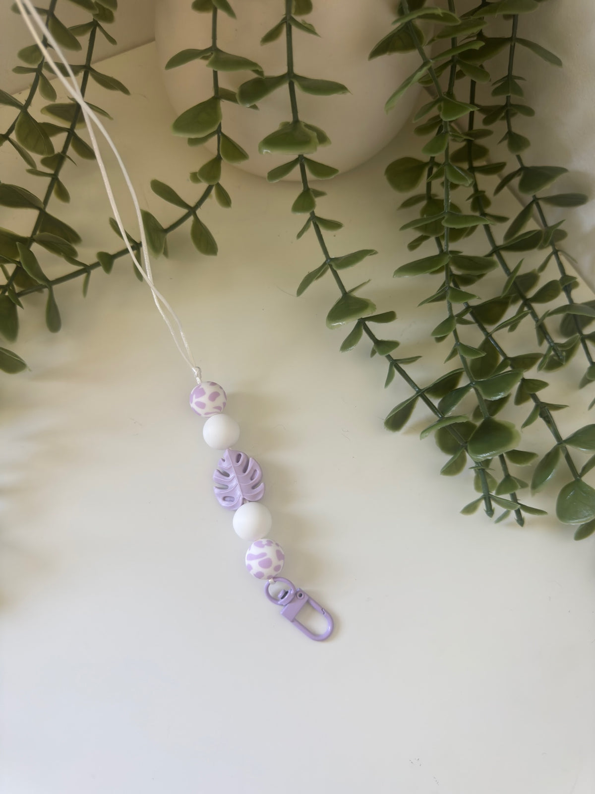 Purple leaf lanyard